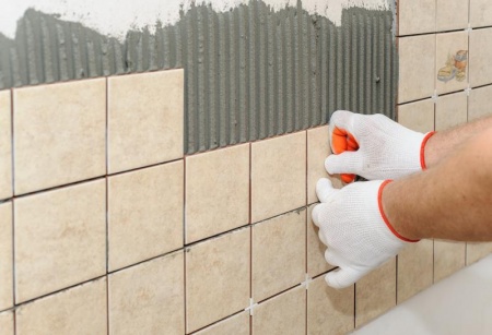 Les secrets d'une pose de carrelage réussie par des professionnels
