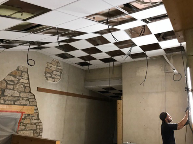 Installation plafond suspendu